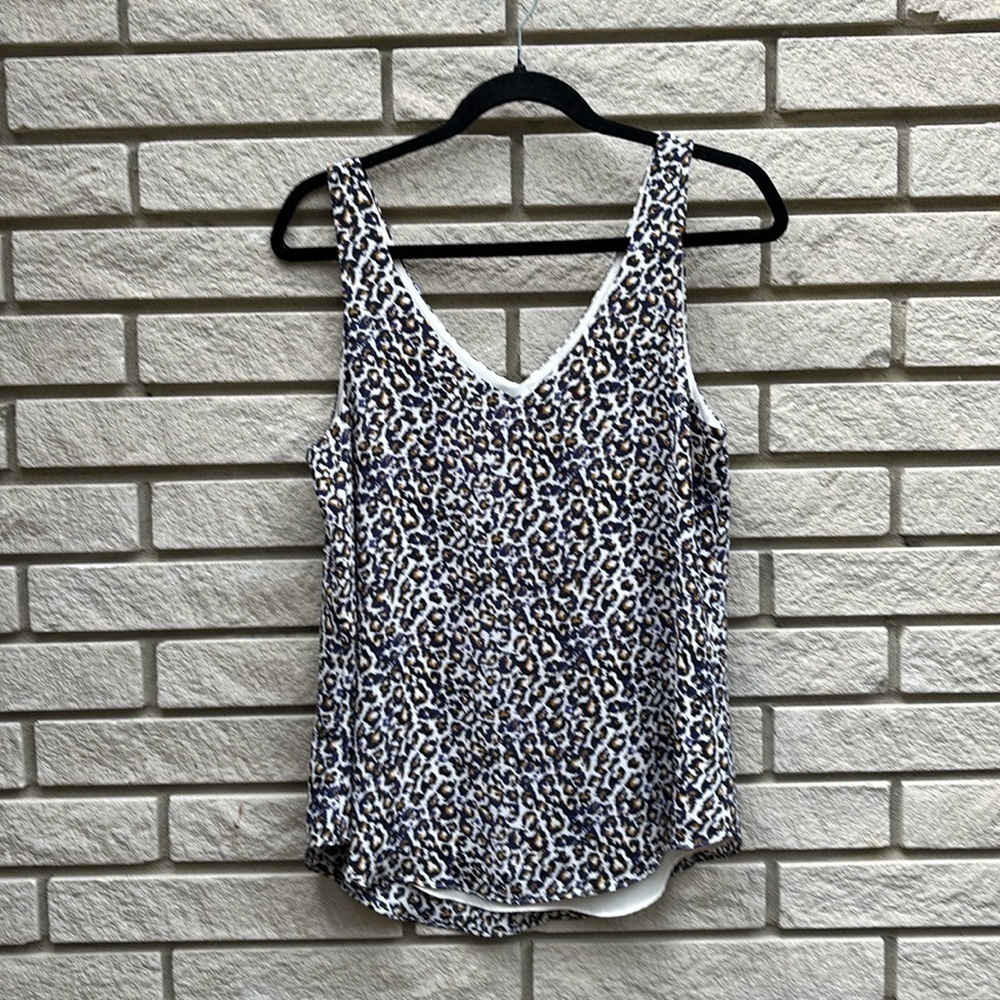 RW & Co Cheetah Print Double V Sleeveless Blouse